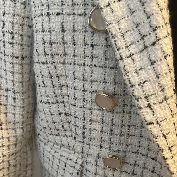 Women's Lined Tweed Double-Breasted Blazer - White NWOT - Picture 2 of 4